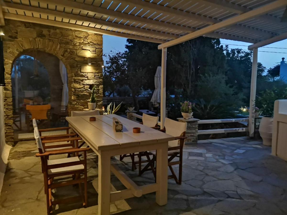 Romanos Summer House Villa Agios Romanos Eksteriør billede